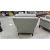 Image 8 : 2 Living Room Reclining Arm Chairs 