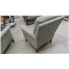 Image 9 : 2 Living Room Reclining Arm Chairs 