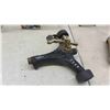 Image 3 : 2 Lawn Sprinklers , 2 Spray Bottles , Gutter Guard , 12V Car Warmer , 