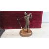 Image 2 : Brass Golfer Pen Set 10'' H , Lamp with Pearl Style Finish Shade