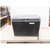 Image 1 : Coleman Cooler 12V Heating and Cooling 17'' x 21'' x 15'' 