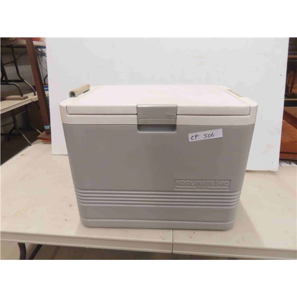 Igloo Kool Mate 40 12V Cooler 17'' x 21'' x 15'' 