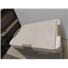 Image 3 : Igloo Kool Mate 40 12V Cooler 17'' x 21'' x 15'' 