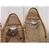 Image 3 : 2 Pairs of Vintage Snowshoes (3) 37'' (1) 41'' 