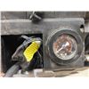Image 3 : Everstart 700 Amp Jump Start & 120 PSI Air Compressor 