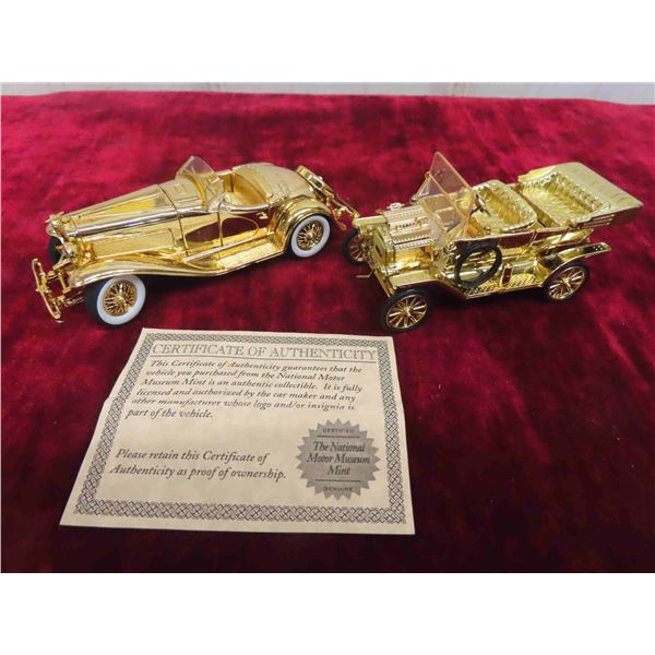 2 Collector Cars : 1935 Ducsenburg 5 3/4'' x 2 1/2'' x 1 1/2'' , Ford Model 