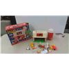 Image 1 : Fisher Price Little People Farm 1988 with Box 