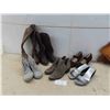Image 1 : Ladies New or Gently Used Boots and Shoes Size 8 with Tote