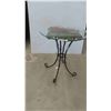 Image 6 : Wrought Iron Stand with Glass 19 1/2'' x 22'' x 22'' 