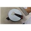 Image 2 : 30ft Retracting Electric Cord 