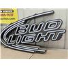 Image 2 : Budlight Sign 31'' x 18'' (Flashes) , Harley Davidson Neon Clock , Interior