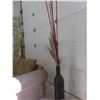 Image 8 : Wall Art : 5 Pictures Largest is 34'' x 17'' , Large Vase with Dried Flowers