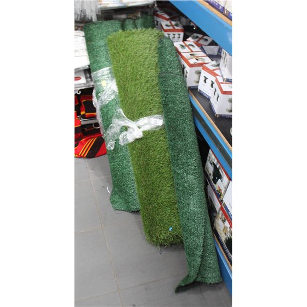 4 ROLLS OF ARTIFICIAL TURF
