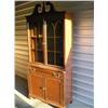 Image 1 : Lighted China Hutch