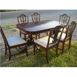 Dining table w/6 padded chairs