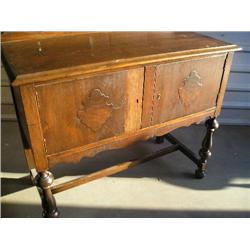 Small dry sink w/original tag