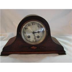 Vintage Pendulum mantle clock