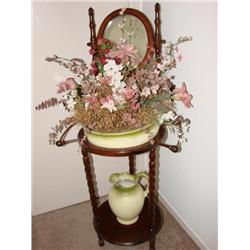 Pitcher/Bowl stand w/pitcher/bowl/floral