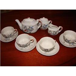 child's teaset/teapot