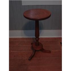Mahogany candlestick table