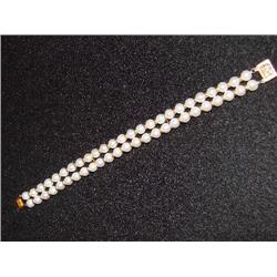 Pearl bracelet