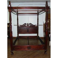 Queen size canopy bed