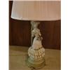 Image 1 : Victorian lamp w/shade