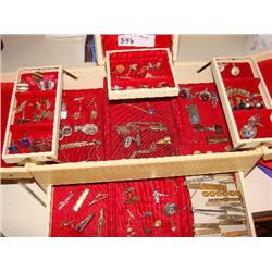 Jewerly box w/cuff links, tie tacks.