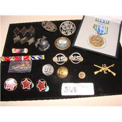 Militray medals, buttons and pins