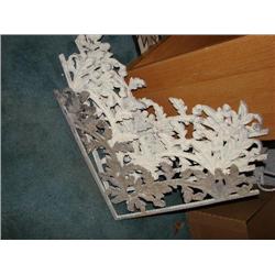 4 iron porch corners