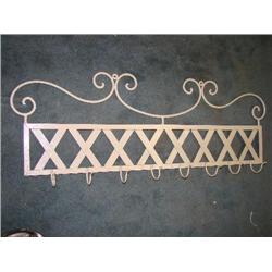 Metal hanger w/hooks