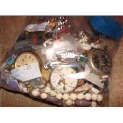 bag of assorted jewelry