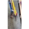 Image 2 : BUNDLE OF AXES AND SLEDGE