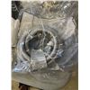 Image 2 : 8 NEW STAINLESS STEEL APPLIANCE FILL HOSES