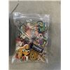 Image 2 : COLLECTION OF 21 DISNEY BUTTONS AND KEYCHAINS