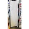 Image 1 : VIVO PROJECTOR SCREEN, WHITE
