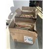 Image 2 : THREE BOXES OF COUNTRY RECORDS 78'S