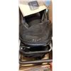 Image 1 : VIVO 4 WHEEL PET STROLLER