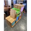 Image 2 : STEP STORAGE CABINET WITH BINS