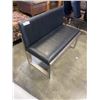 Image 2 : BLACK BENCH WITH METAL BASE