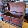 Image 2 : ANTIQUE DOME TRUNK