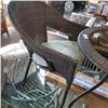 Image 2 : PATIO TABLE WITH TWO CHAIRS