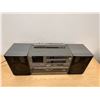 Image 11 : Vintage JVC DC-33 Turntable Boombox - see description
