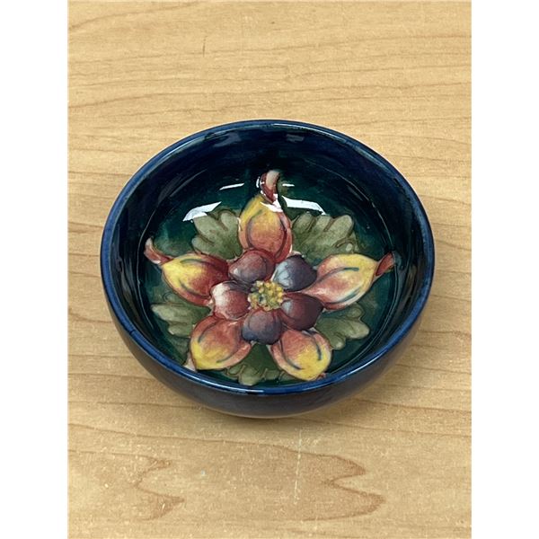 Moorcroft (England) 3" Pin Dish - nice overall - see all photos