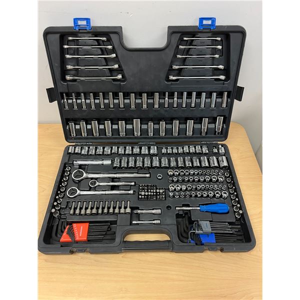 Large Mastercraft Tool Set in case - sockets/wrenches/allen keys + more (see all photos)