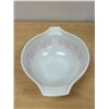Image 5 : Vintage Pyrex Friendship 443 Cinderella Mixing Bowl 2.5 Qt. Nice overall