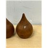 Image 2 : Mid Century Wooden Salt & Pepper Shakers 3"
