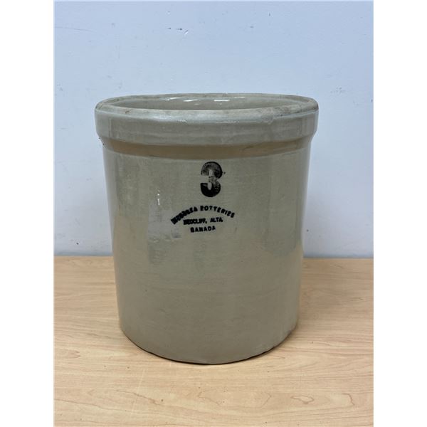 Medalta Potteries Ltd. 3 Gallon Crock - nice condition - see photos