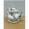 Image 4 : Royal Albert England Bone China "Lavender Rose" Teapot & Trivet - tiny knick on lid - see photos