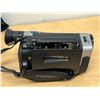 Image 6 : Samsung Video Camera Recorder 8MM SCL300 & Accessories as pictured - powers up, not tested